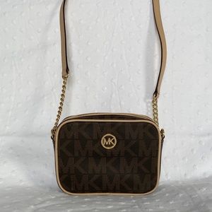 Michael Kors Crossbody